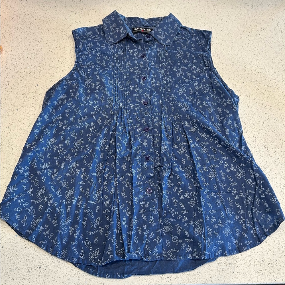 Vintage 90’s Citicraze 100% Cotton Blue Floral Sleeveless Collared Top